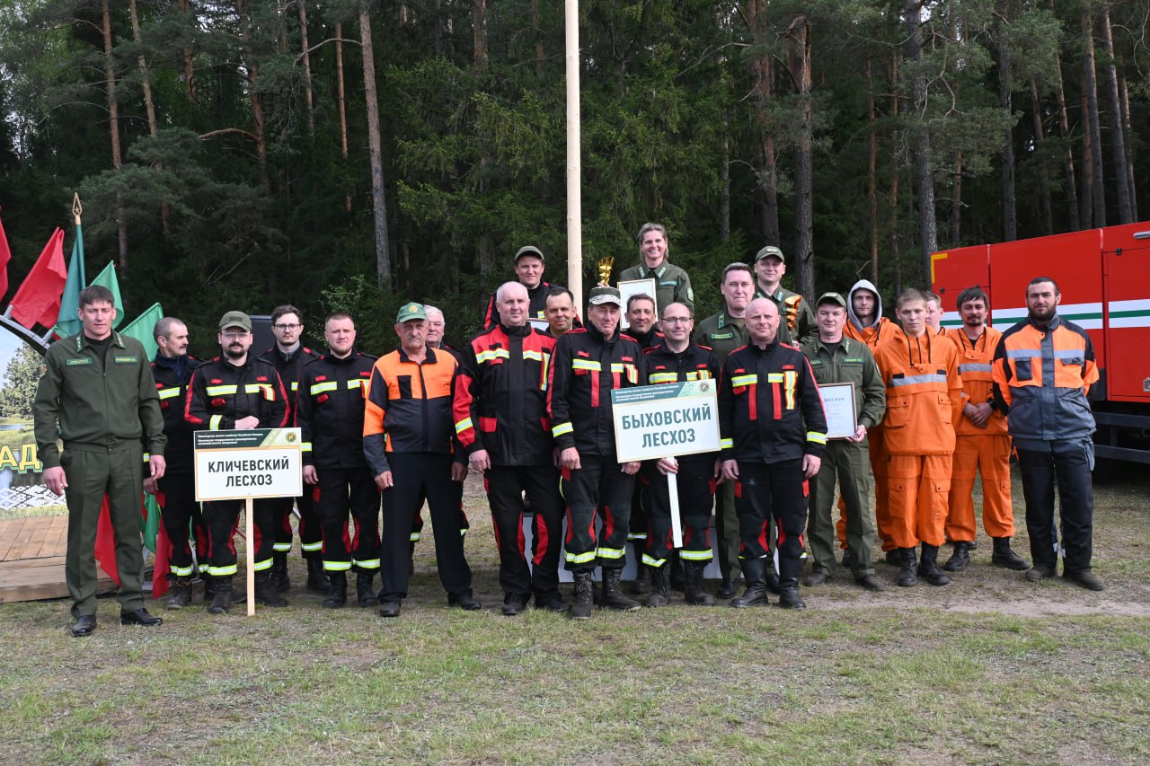 Соревнования лесопожарных команд лесхозов Могилевского ГПЛХО